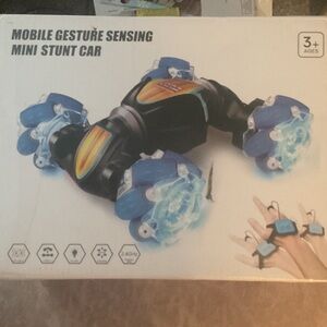 Gesture Sensing Mini Stunt Car - Black and Blue